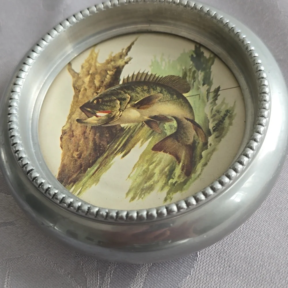 Vintage Set Of 4 Fred Sweney Coasters Birds Fish Metal Glass Barware Rustic